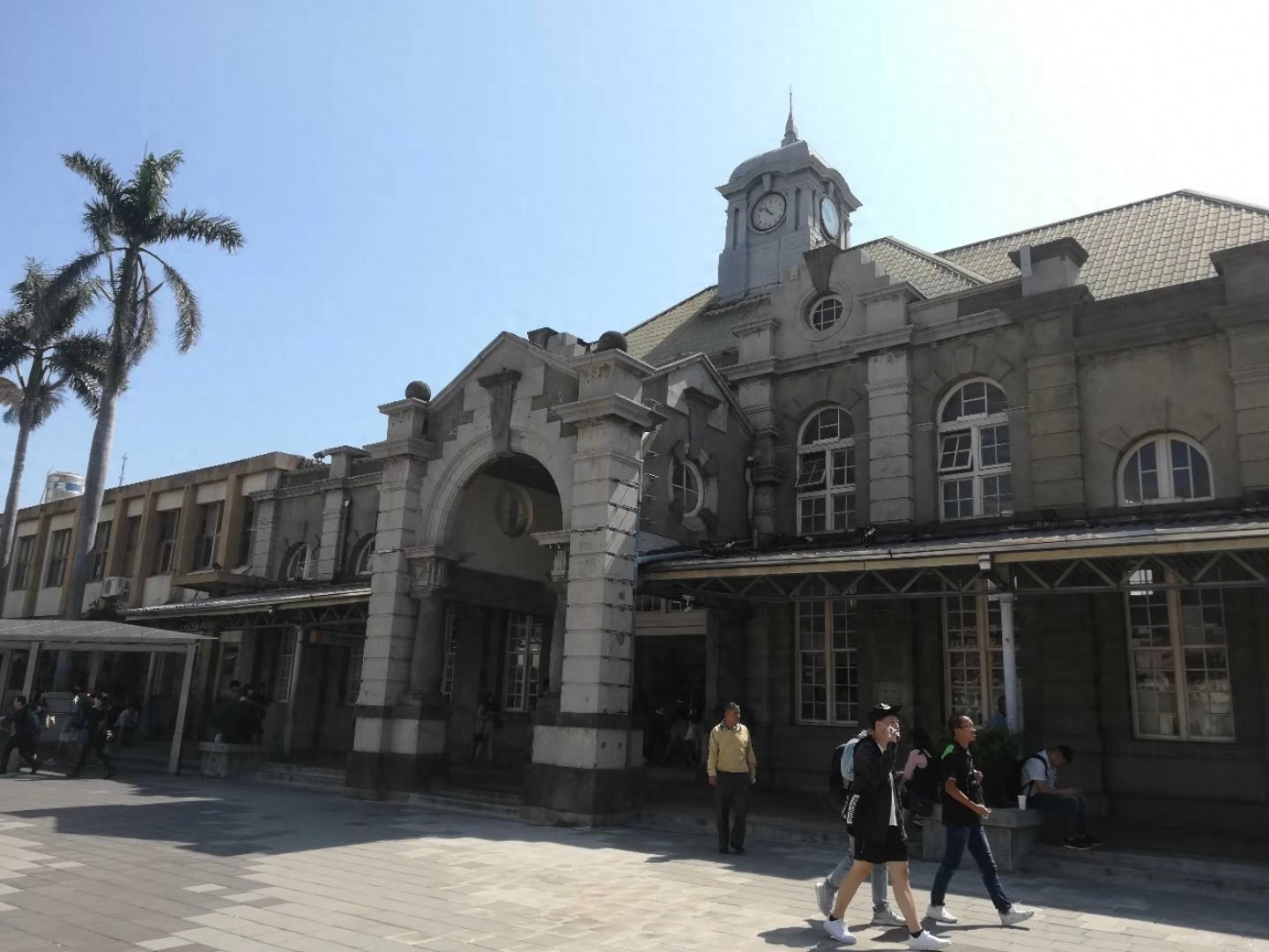 台湾新竹市：日据时代成长起来的城市，火车站有百余年历史