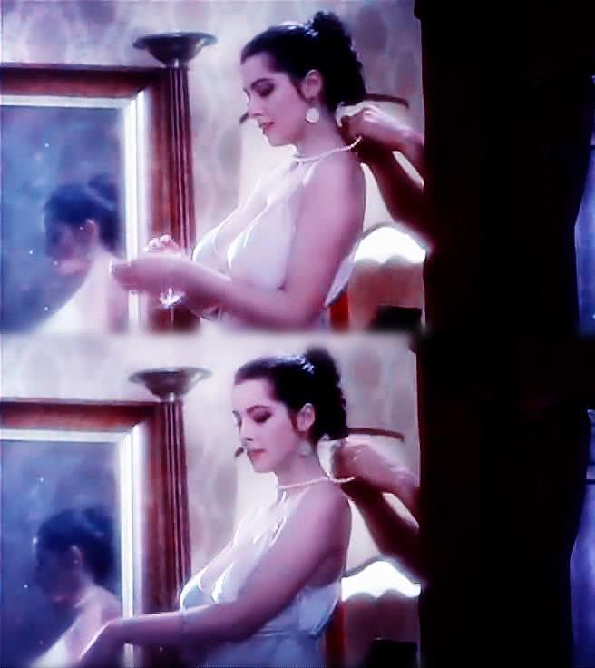 多娜泰拉·达米亚妮个人资料写真作品