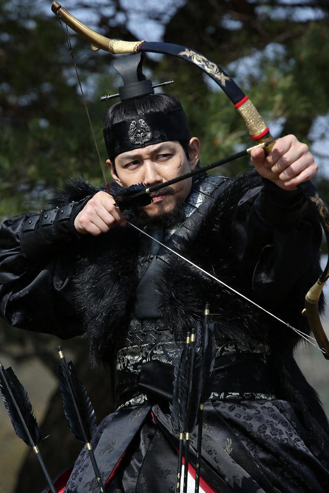 韩国实力派男星李政宰