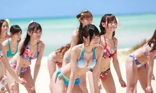 鞠婧祎最新比基尼照这么美，引网友狂按放大键！太看头了！