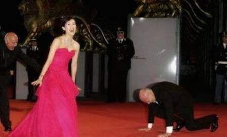 杜海涛陶晶莹下跪韩星，吴磊却让辱华韩星下跪，最牛还属章子怡！