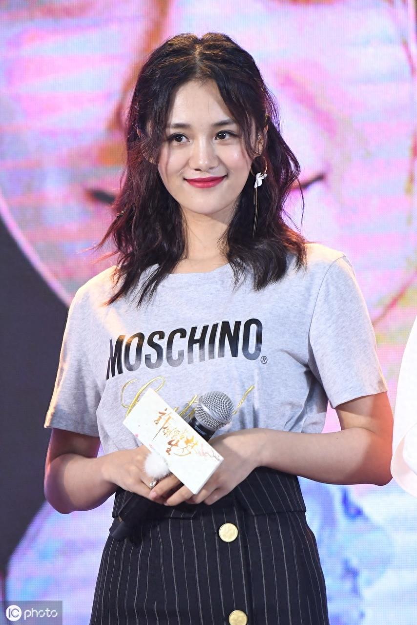 娃娃脸的安悦溪已经结婚了？