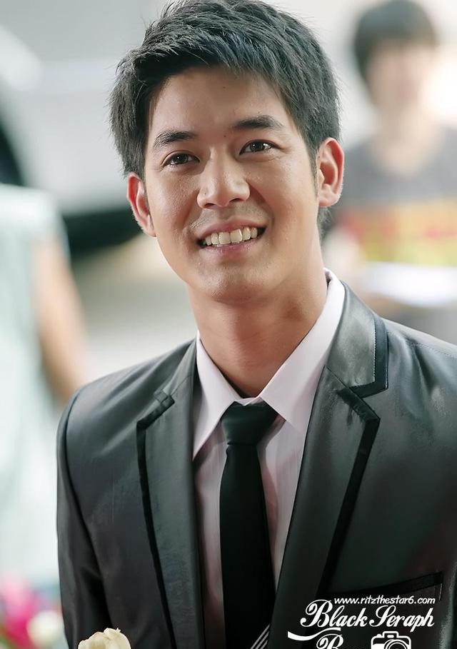 爱神之影剧情（Weir出演的电视剧）