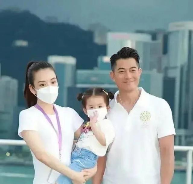 郭富城老婆（网友赞郭富城好眼光）