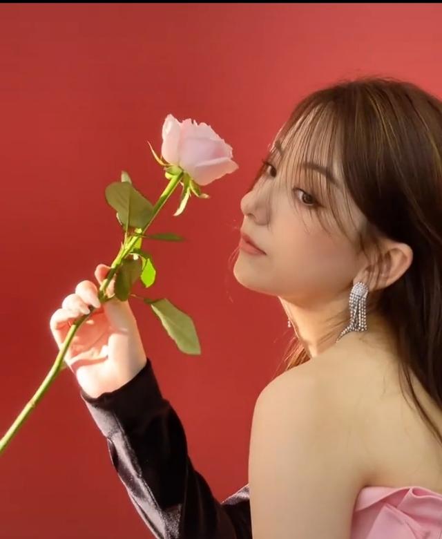 郭富城老婆（网友赞郭富城好眼光）