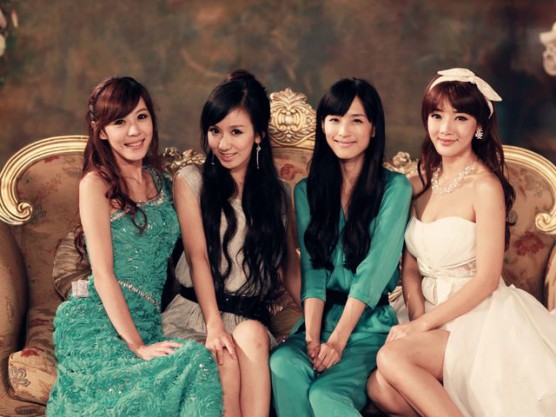 赵霁因潜规则照片被骂（赵霁被辱骂退出娱圈）