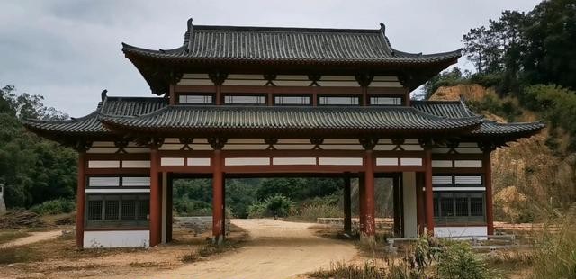 陈伟霆喜欢赵丽颖吗（赵丽颖陈伟霆同框梦回老九门）