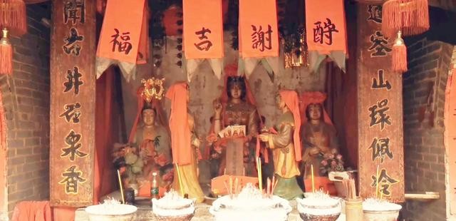 陈伟霆喜欢赵丽颖吗（赵丽颖陈伟霆同框梦回老九门）