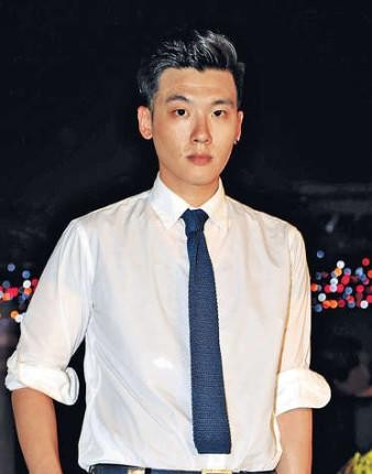 柯震东女朋友（港媒曝演员柯震东新恋情）