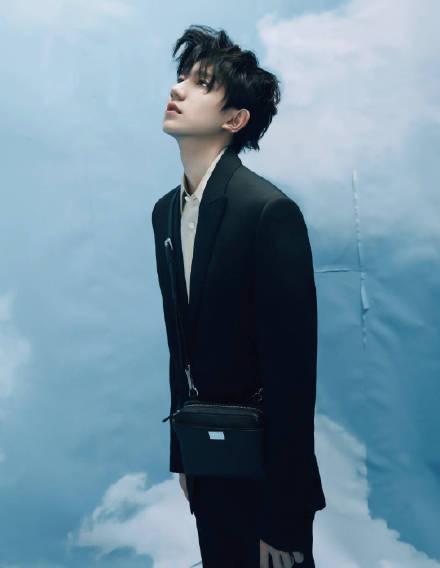 王源的写作的文字在哪里发表(王源写的文章登九年级语文试卷)(10)