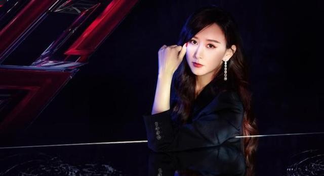 徐静蕾老公到底是谁（徐静蕾甜蜜晒男友）