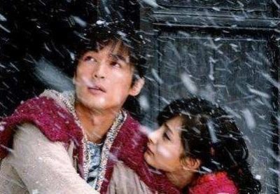 ​她是《琅琊榜》“最美演员”，却嫁无名的他，今10岁女儿颜值可爱