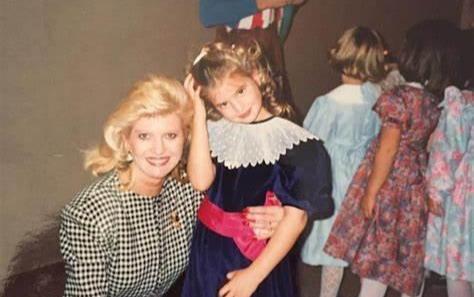 特朗普的现任妻子有哪些(特朗普的第一个老婆多厉害)(5)