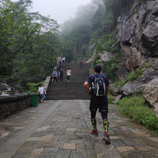 泰山旅游攻略一日游马蜂窝(周末泰山一日游攻略)(4)