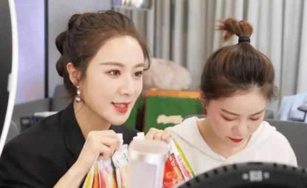 32岁薇娅年收入20亿（36岁身价90亿带货一姐）(17)