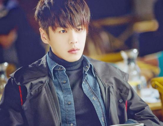 张若昀真聪明真相全都被他看穿了(1.4亿赖5年)(5)