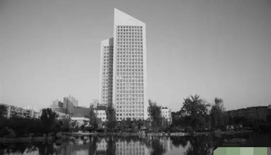 西安美院大门为啥从来不开(西安美院灵异事件)