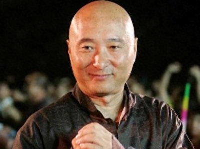 ​喜剧表演艺术家“陈佩斯”的妻子近照