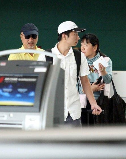 喜剧表演艺术家“陈佩斯”的妻子近照