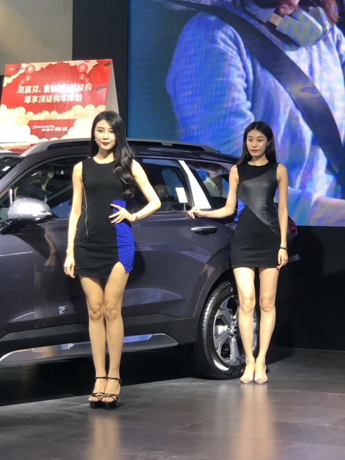 云集香车美女，带你逛石家庄“最养眼”的国庆车展