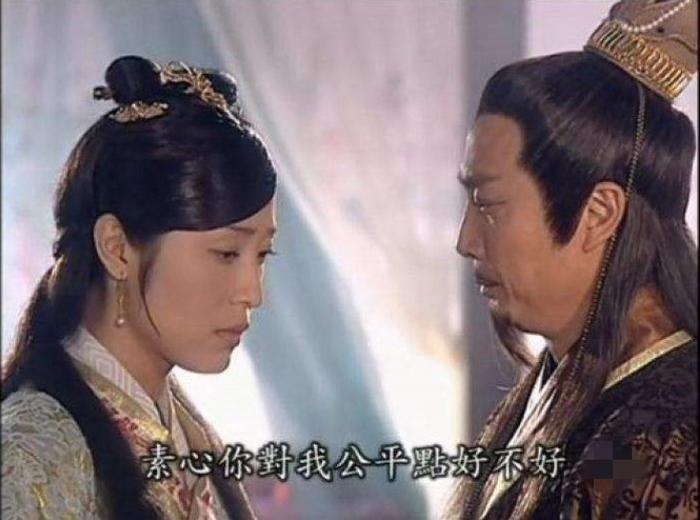 《天下第一》成是非近照爆出，容颜苍老不敢认，每年会祭拜张国荣