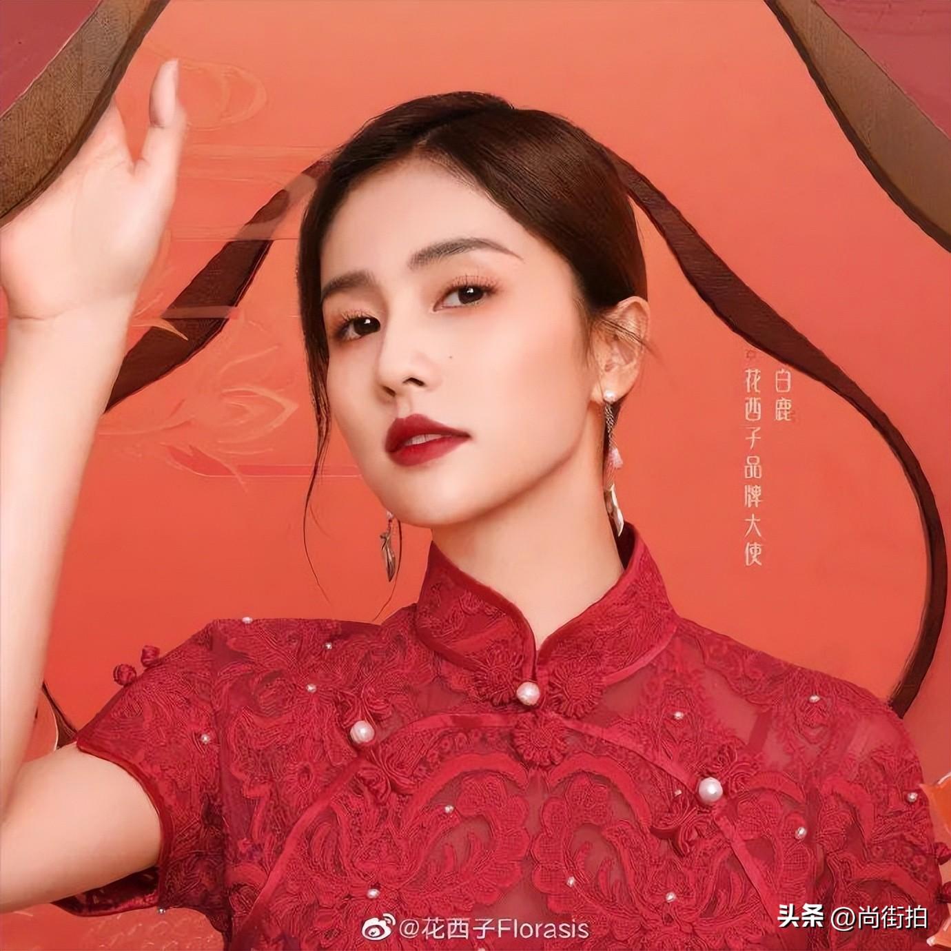 白鹿穿红裙代言写真美如仙子!演绎曼妙中国色彩之美