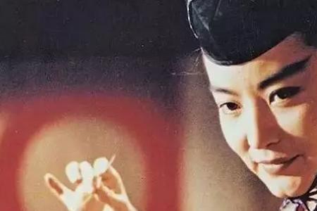 笑傲江湖东方不败是男是女