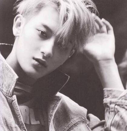 黄子韬家境资料介绍