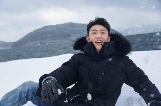 黄景瑜个人资料介绍 传黄景瑜的妻子王雨馨真假