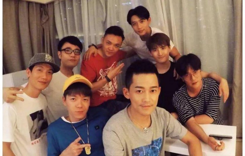 苏醒榜单有了名字(出道即巅峰的人气偶像)