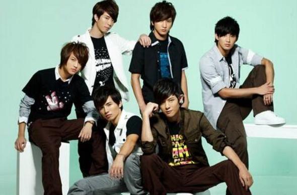 棒棒堂为什么只有4个人了（棒棒堂时隔十年再合体）(1)