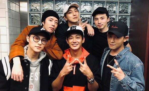 棒棒堂为什么只有4个人了（棒棒堂时隔十年再合体）(4)