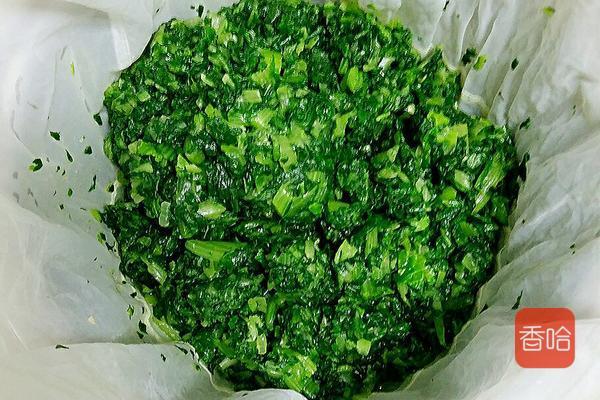 馄饨馅怎么调好才好吃（手把手教你调馄饨馅）(12)