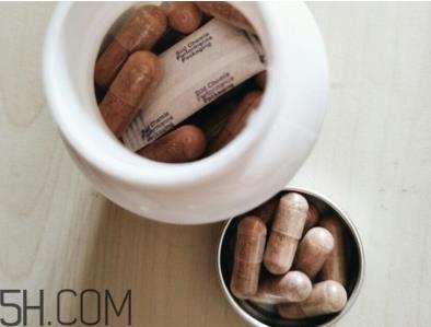 玫瑰果胶囊有哪些美容功效?玫瑰果胶囊的功效作用 玫瑰果胶囊有哪些美容功效?玫瑰果胶囊的功效作用