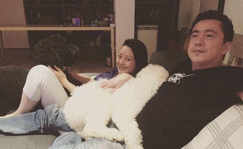 46岁王中磊与老婆甜蜜爱情曝光,终于知道王中磊为什么会成功!