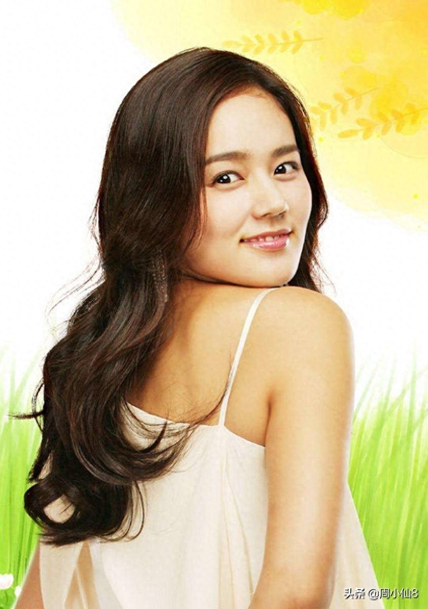 明星韩佳人,韩国娱乐圈影视演员,被誉为韩国“媚鼻女王”