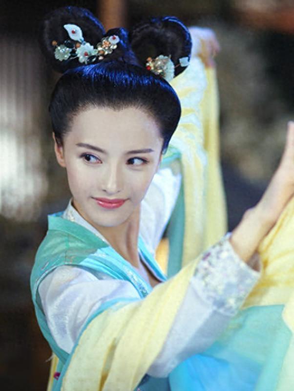 内地女星张芷溪