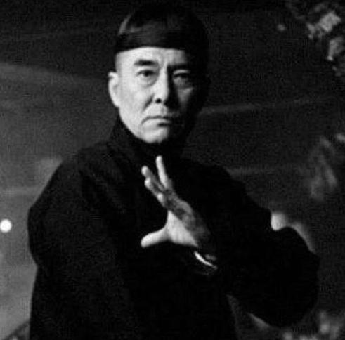 他是慈禧身边的绝顶高手,为人低调,晚年一拳打败了壮年的霍元甲