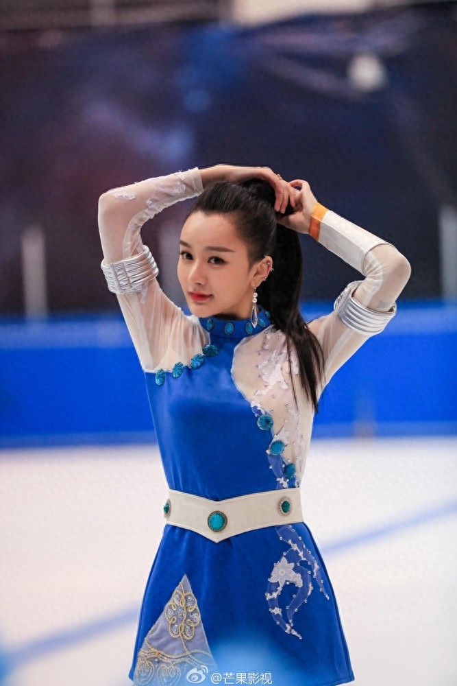 中国“冰雪女王”私房照：花滑运动员出身 出演芒果台真人剧走红