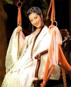 ​杨思敏：从璀璨星辰到优雅女神，岁月难掩风采