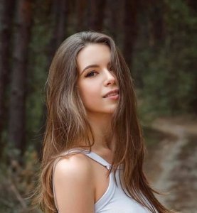 8大高颜值俄罗斯美女，挑一个做媳妇如何？样貌靓丽身材火辣