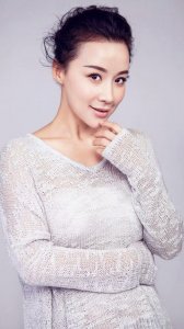 ​当红女星姚芊羽：与母亲都是单身，母女互相牵挂婚事