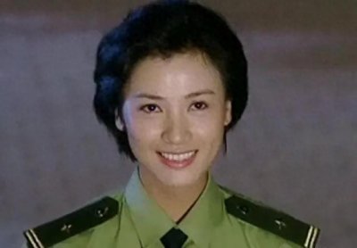 ​苏瑾:曾和陆毅合作《永不瞑目》，被称“最美警花”，后来怎样了