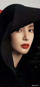 ​金晨壁纸精选，性感迷人、笑容灿烂，大长腿美女，爱了