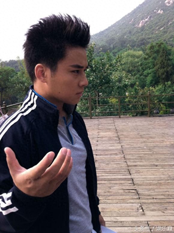 释小龙的同门师兄弟,释小虎近照曝光 一样是童星 不一样的人生