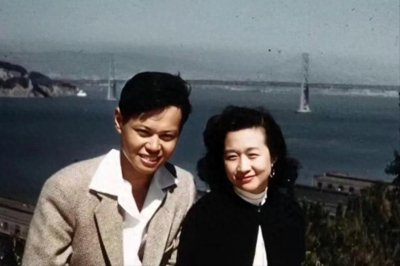 ​1950年，杜致礼和杨振宁结婚照，那年她23岁，翁帆跟她长得真像啊
