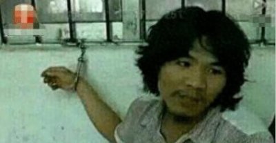 ​网红周某人形象大变，穿西装和“警花”直播，网友：简直判若两人