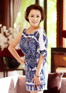 ​《珠江人家》梁爱琪：成名背后有艰辛，46岁婚姻成谜