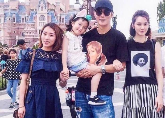 张丹峰回应出轨是捕风捉影，下一秒洪欣删光微博