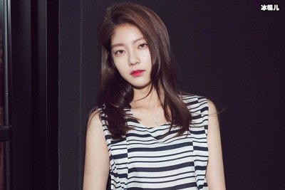 ​孔升妍和TWICE成员俞定延是什么关系 孔升妍个人资料